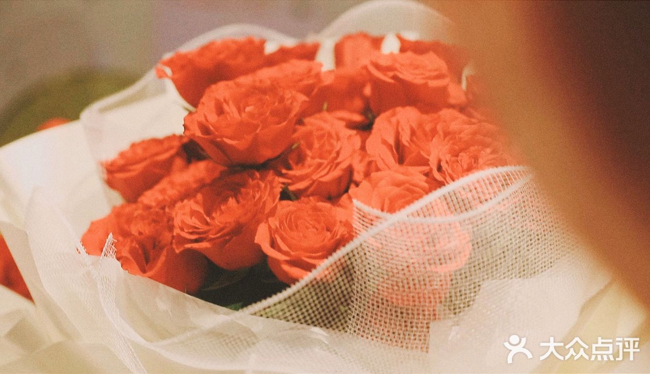 求婚策划 | 浪漫满屋求婚晚宴布置