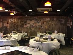 大堂-鲜入围煮花胶鸡海鲜火锅