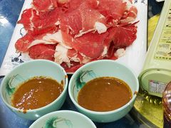 -撒拉人家.酸菜牦牛肉火锅
