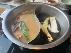 双拼锅-MoMo牧场·寿喜烧专门店(长泰广场店)