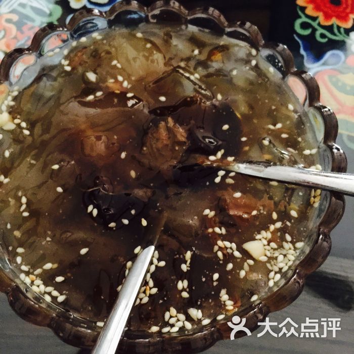 沁人心脾水晶凉粉