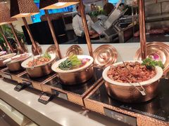 -享遇.锅姥姥牛排海鲜自助(小寨店)