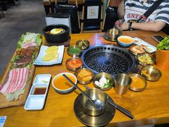 -江南本家韩国料理(太古仓中船汇店)
