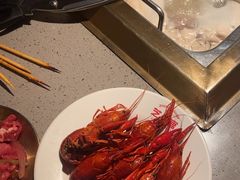 -芝小官毛肚火锅海鲜自助(苏州吴江区万宝店)