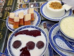 -广信牛奶甜品世家(台东店)