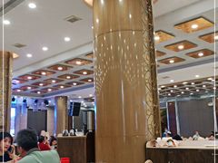 大堂-万圣禄茶楼(西平店)