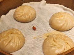 -桂满陇·蟹黄小笼汤包(环球港店)