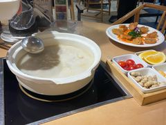 -湯系·煲汤手艺人(东二环泰禾广场店)
