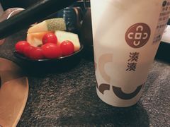 大红袍奶茶-湊湊火锅·茶憩(打浦桥日月光店)