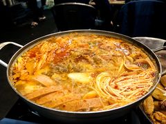 加芝士部队火锅-MI WU FACTORY米屋美食工厂餐厅(绿地店)