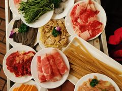 -山城年华老火锅(玉林店)