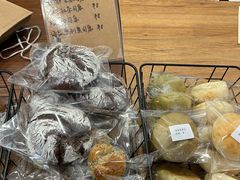 -雀食面包店(钟楼店)