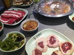 -九寸花汀海鲜烤肉自助(中东迪克店)