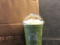宇治抹茶瑞纳冰-瑞幸咖啡(新世界中心店)