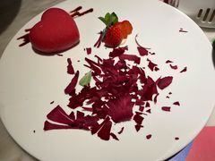 心动玫瑰-蜜桃花开·中西融合菜E&W(南长街店)
