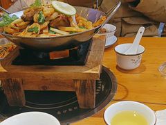 -民食香·腊排骨野生菌美食(木府店)