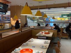 -小鱼小牛(世欧广场店)