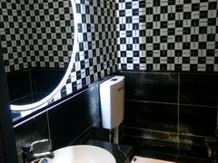 -快乐之星KTV(东沙路店)