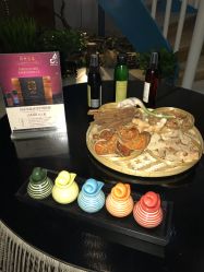 -新蝶变皮肤管理中心