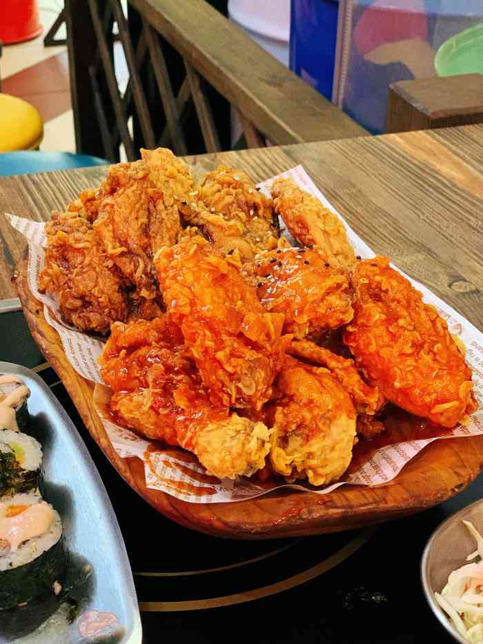 明洞炸鸡烤肉店玉林生活广场店