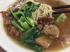 -牛吃草牛杂面(天一店)