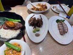 -滋味满屋美食坊(上海街店)