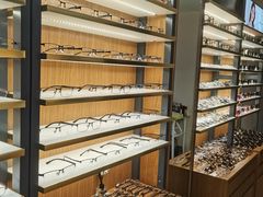 -优医视平价眼镜超市蔡司依视路折扣(小马厂店)