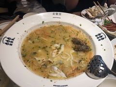 -渔语鱼新川菜Bistro(万象天地店)