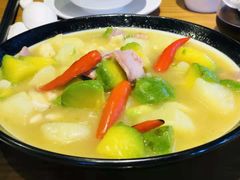 -隔壁老王·家常云南菜(花巷店)