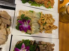 -阿鹏故事野生菌火锅(双廊古镇店)