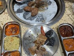 -姜胖胖韩式自助烤肉(光明万达店)