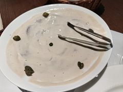 熟牛肉配吞拿鱼酱低温牛肉-CAPARESH開府莱舍(望京金辉店)