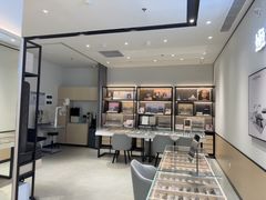 -博士眼镜·President总统(宝安海雅缤纷城店)