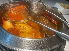 -左庭右院鲜牛肉火锅(金山万达店)