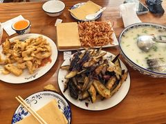 -美顺香食府鱼头老店(雪野湖店)
