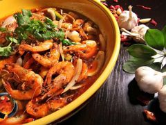 -休记光头香辣蟹干锅(绵竹店)