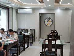 -龙香居海鲜浑锅家常菜·特色驴肉