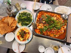 -邹胖哥好好吃餐馆(荔波美食街店)