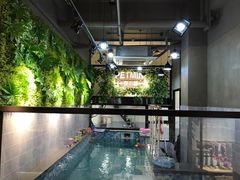 -宠小格时尚宠物生活馆(唐镇店)