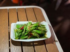 -东南亚风情赶摆街夜市