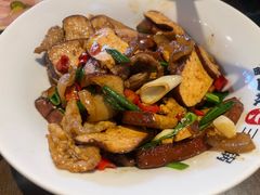 -富正毅三下锅·湘西韵味(天门山索道店)