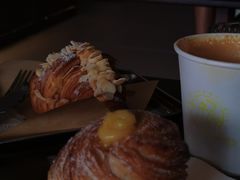-不正咖啡(万达尊店)