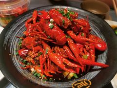 -肥肥虾庄·金牌油焖大虾(东湖欢乐谷店)