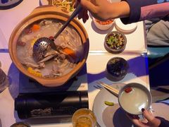 -钳小柒·小龙虾蓝龙王烧烤夜宵(长寿路店)