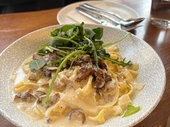 牛肝菌宽面-Money Shops(愚园路店)