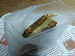 -赫斯提亚面包&咖啡店