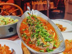 招牌跳水鱼-小河盐帮·私家菜·烤鸭(三元桥·霄云路店)
