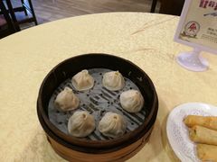蟹粉小笼包-绿波廊(豫园店)