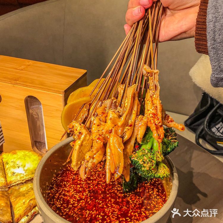 土著带你不排队吃跷脚牛肉🔥新店环境太好了