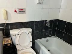 -江苏保险大厦宾馆(南京新街口德基广场店)